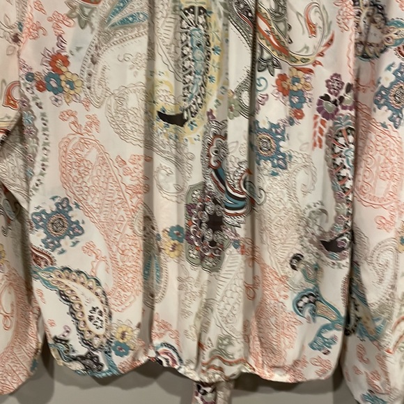 American Rag blouse - Picture 8 of 9